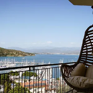 El Camino & Pub Hostel Fethiye